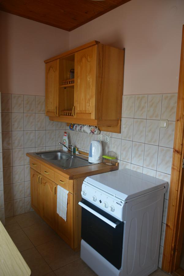 Guesthouse "Nakvyne Pas Zveja" Purvynes Street Нида Екстериор снимка