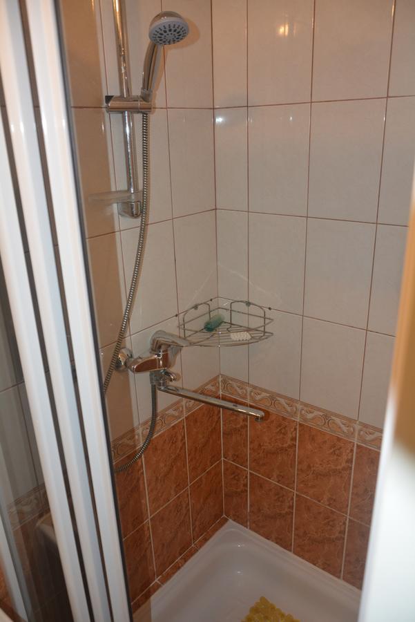 Guesthouse "Nakvyne Pas Zveja" Purvynes Street Нида Екстериор снимка