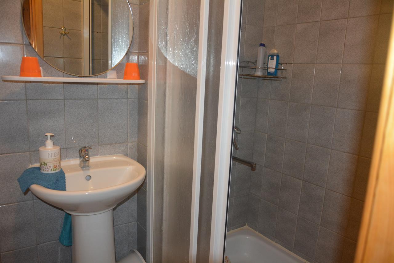 Guesthouse "Nakvyne Pas Zveja" Purvynes Street Нида Екстериор снимка